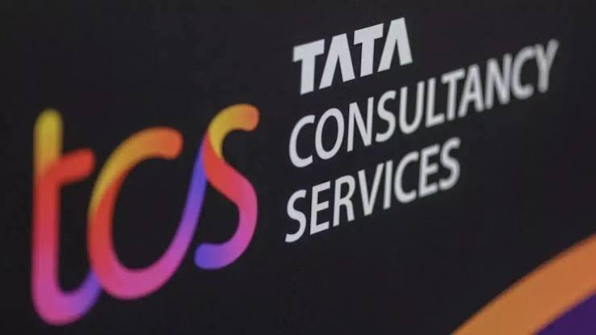 TCS Goes Big on AI: 8,900 Engineers & New Acquisitions Planned