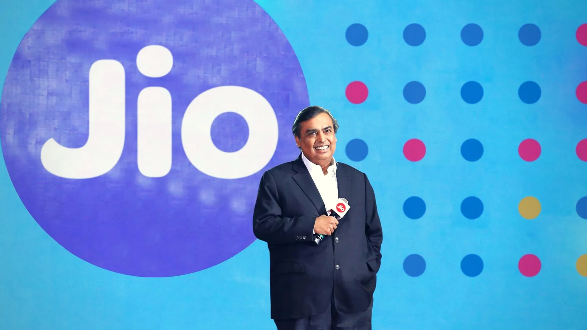 Ambani’s Reliance Jio Delays India IPO Beyond 2025.