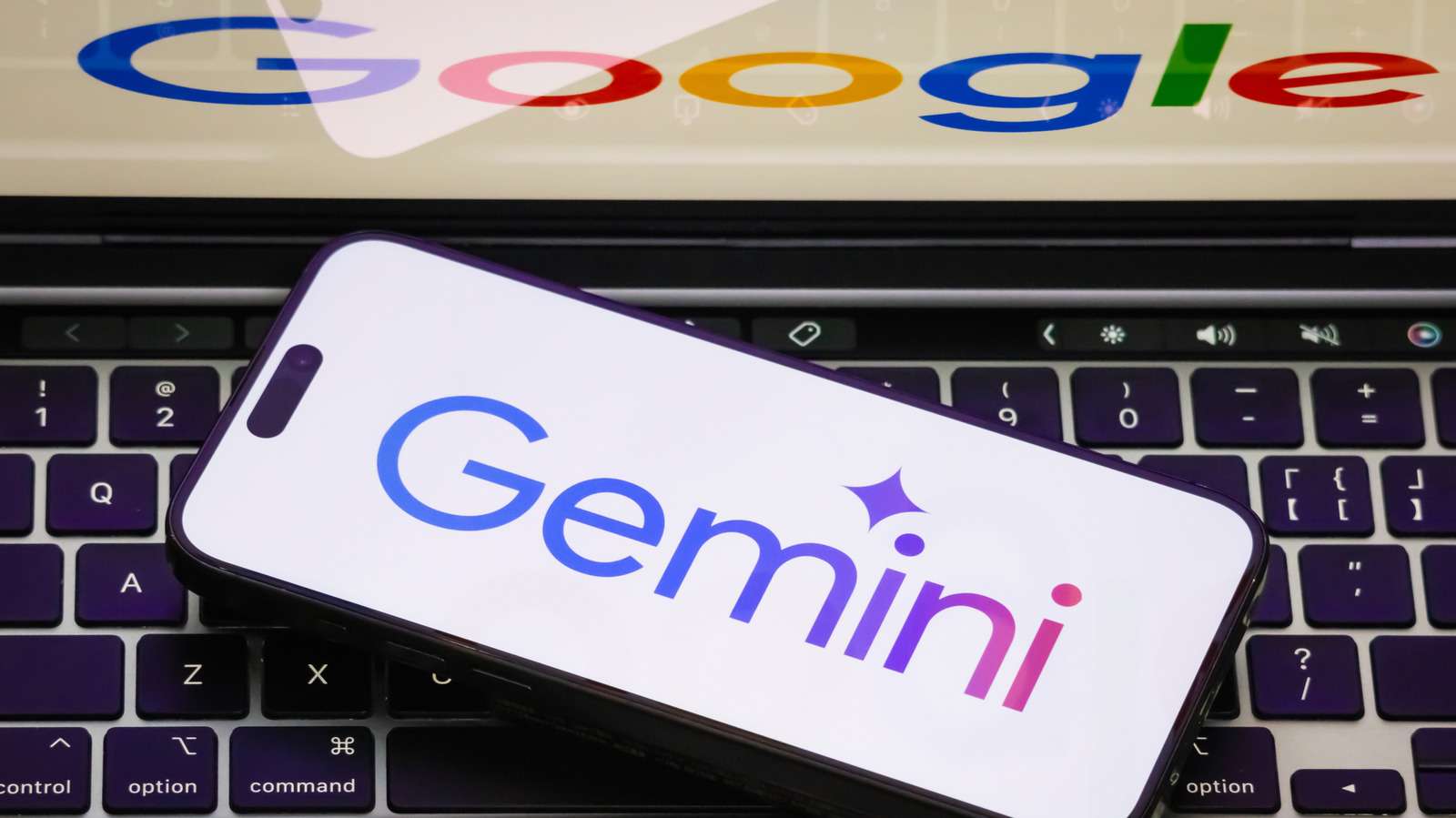 Google Gemini AI Creates Personalized Illustrated Storybooks from Your Photos and Ideas.
